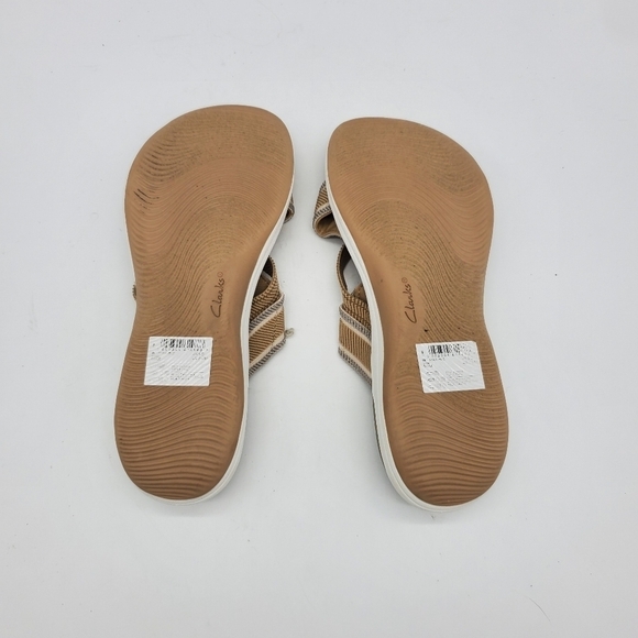 Clarks Shoes Women 7.5 Cloudsteppers Mira Isle Sandals Tan Sand Sable Slide - Picture 2 of 9